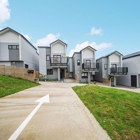 West Harbour Modern 4-Bedroom Retreat Auckland Exterior foto